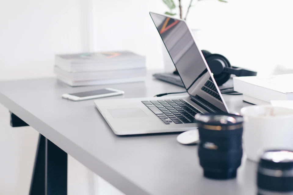 Горячие линии тоже не будут работать. Фото: pexels.com