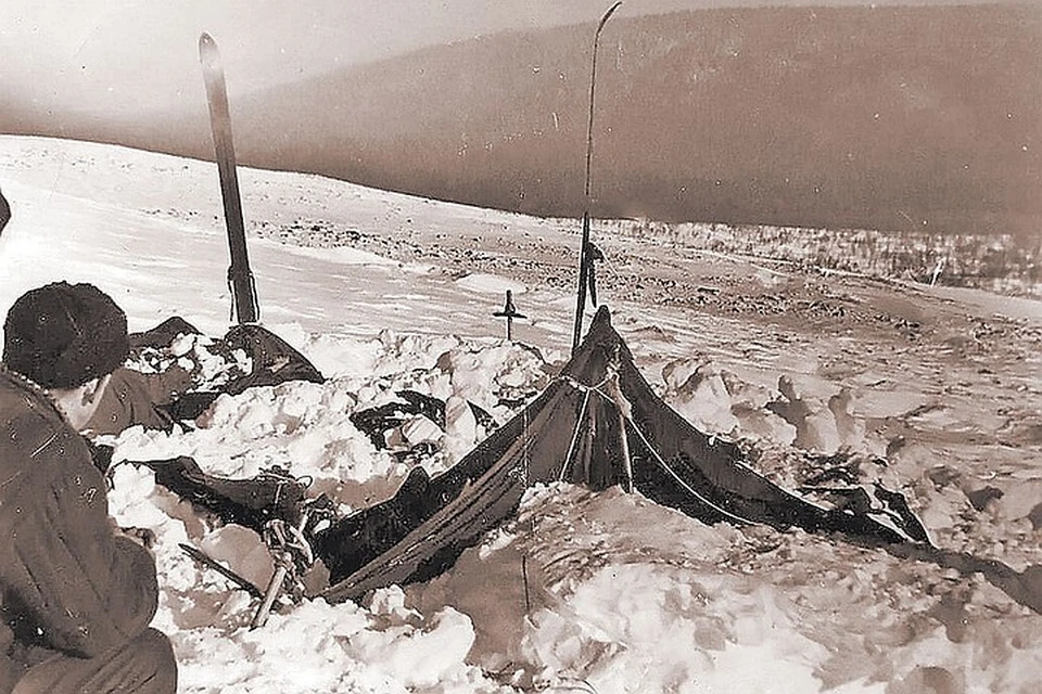 До сих пор не разгадано, почему туристы из группы Дятлова убежали на лютый мороз и на свою погибель.