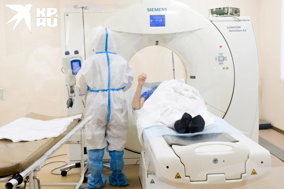 Даже дорогущие анализы, сделанные в частной клинике, не помогли рязанке с признаками COVID-19 и ее семье своевременно получить медицинскую помощь.