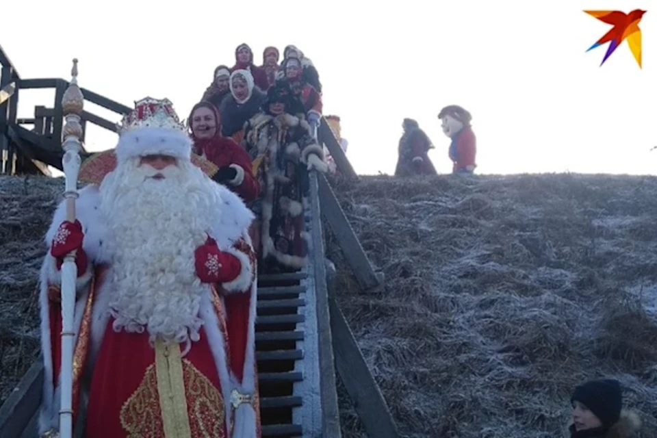 На «Кузьминки в Торжке» в Тверской области в 2019 году приезжал сам Дед Мороз! В 2020 году из-за ковида праздник проводить не стали.