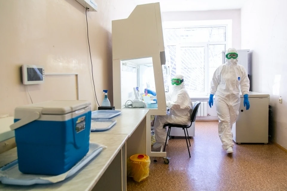 В больницах и стационарах с COVID-19 и пневмониями находятся 1323 человека