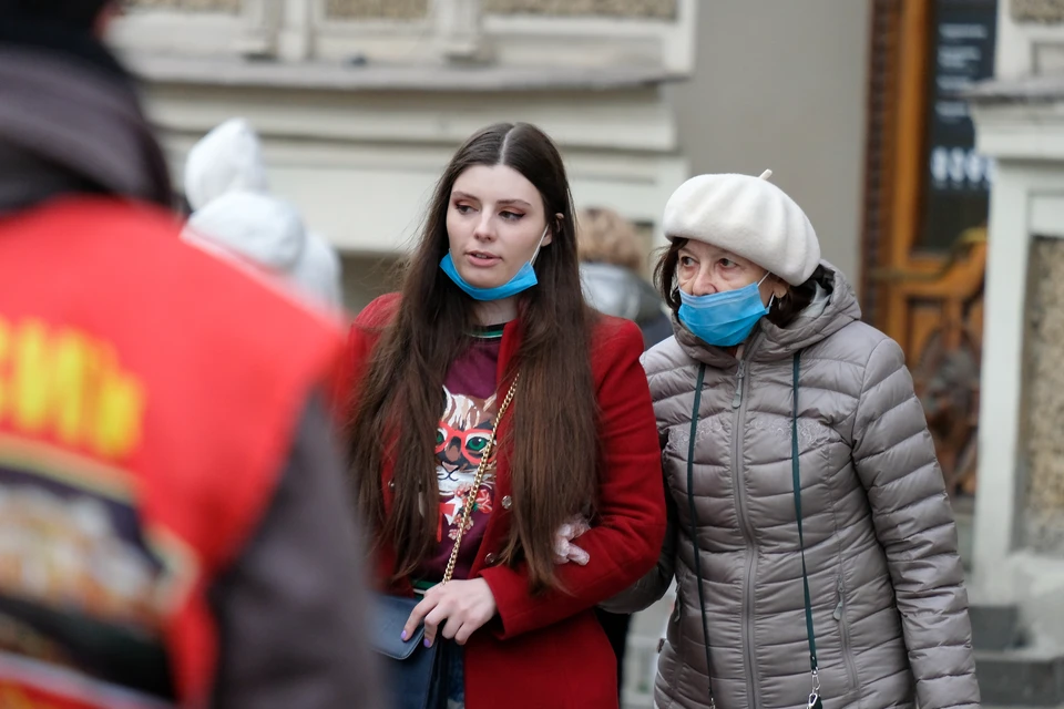 По словам ученых, у определенной категории людей может быть генетический иммунитет к коронавирусу.