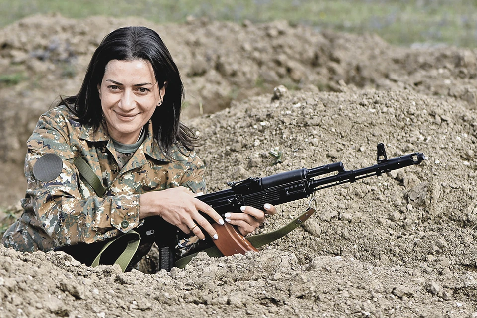 Отряд был назван супругой премьера Пашиняна Анной Эрато - в честь армянской царицы. Фото: wifeofarmenianPM/Facebook
