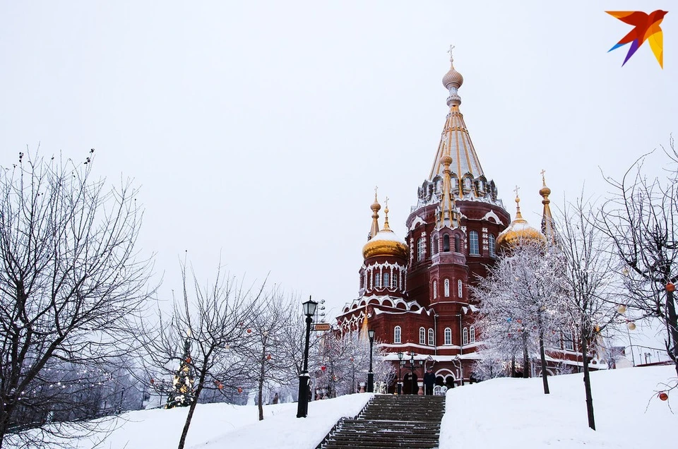 Погода продолжает радовать снегом