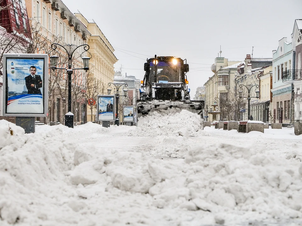 С утра в Самаре было много снега