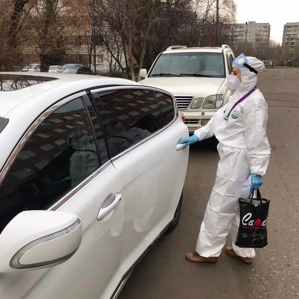 На помощь участковым терапевтам в общей сложности будет направлено 115 машин. Фото: минздрав Омской области