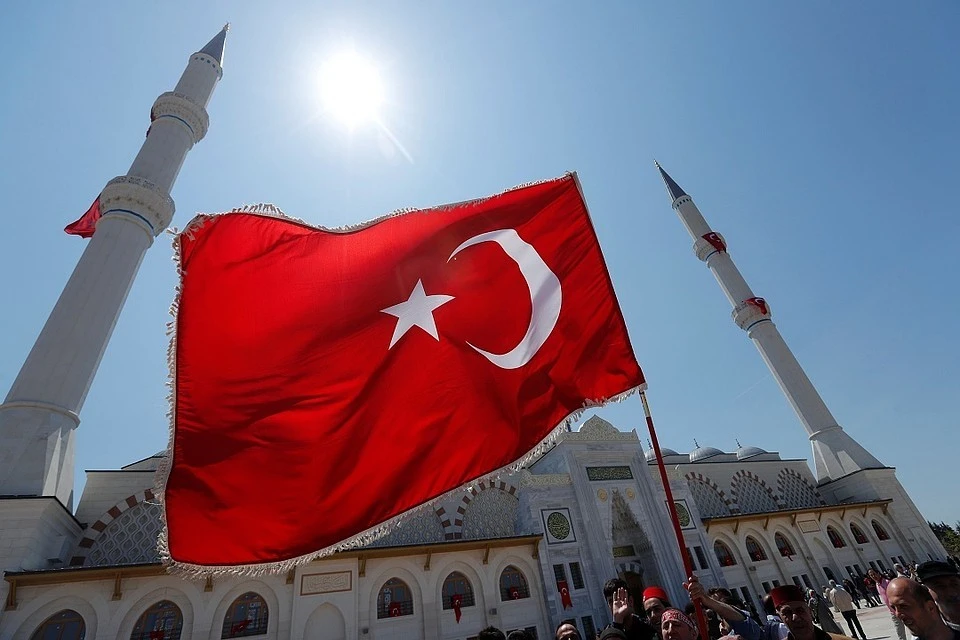 В Турции зарегистрировали антирекорд по смертности от коронавируса за сутки