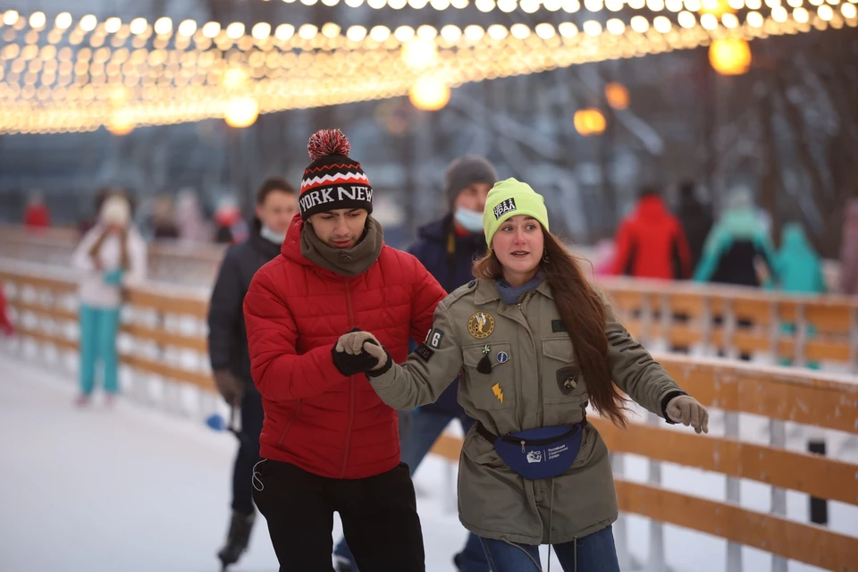 Ледовые площадки Челябинска ждут гостей