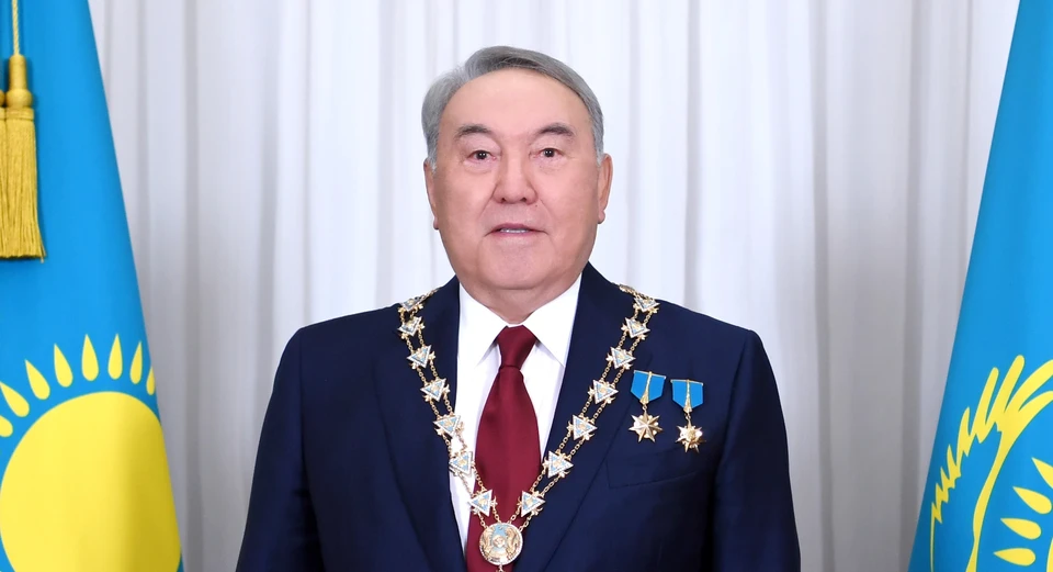 Первый президент Казахстана Нурсултан Назарбаев поздравил казахстанцев с Днем Независимости