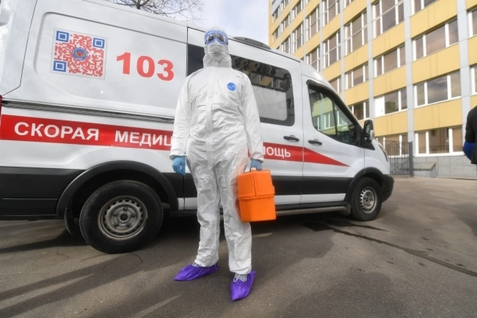 Специалист рассказал, на что жаловались пациенты с коронавирусом во время и после болезни