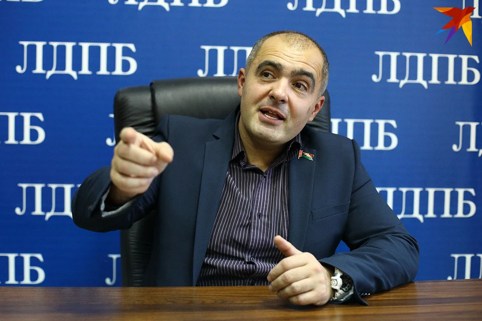 Олег Гайдукевич считает, что четверть века назад свободы в плане митингов было больше, чем сейчас.