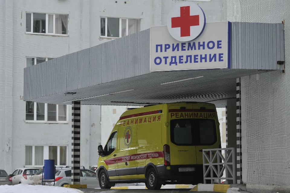 Шесть работников пострадали при выбросе сероводорода на предприятии в Иркутской области