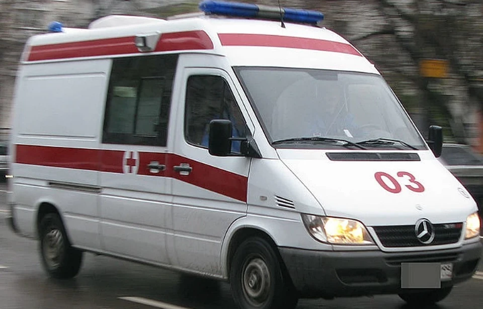 Медики госпитализировали пострадавшую семью в больницы города.