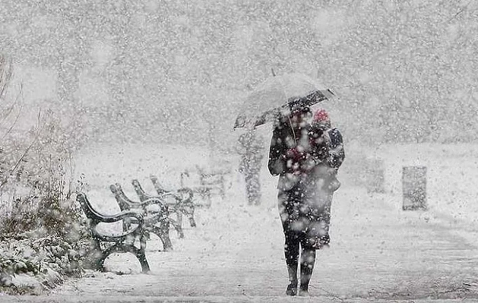 Высота снежного покрова к утру понедельника в Перми превысит 30 см.