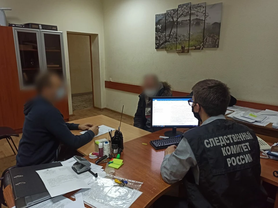 С задержанным проводятся следственные действия