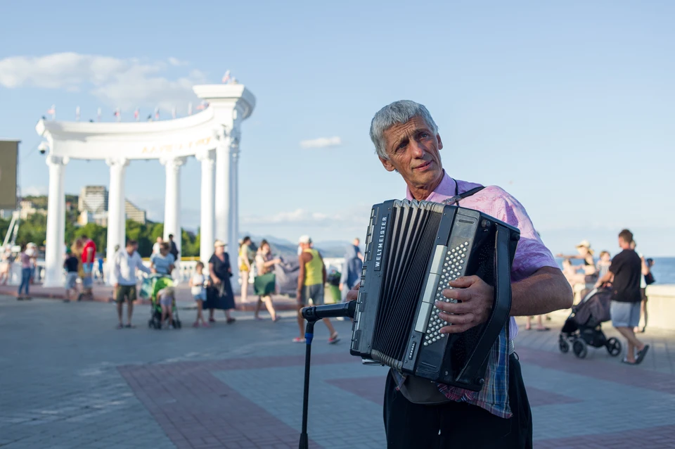 Осень принесла Крыму туристический рекордпосещаемости курортов. Фото: Архив КП