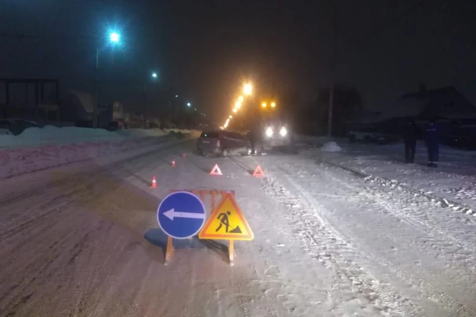 В ДТП со снегоуборщиком пострадала пассажирка иномарки. Фото: ГИБДД Новосибирска