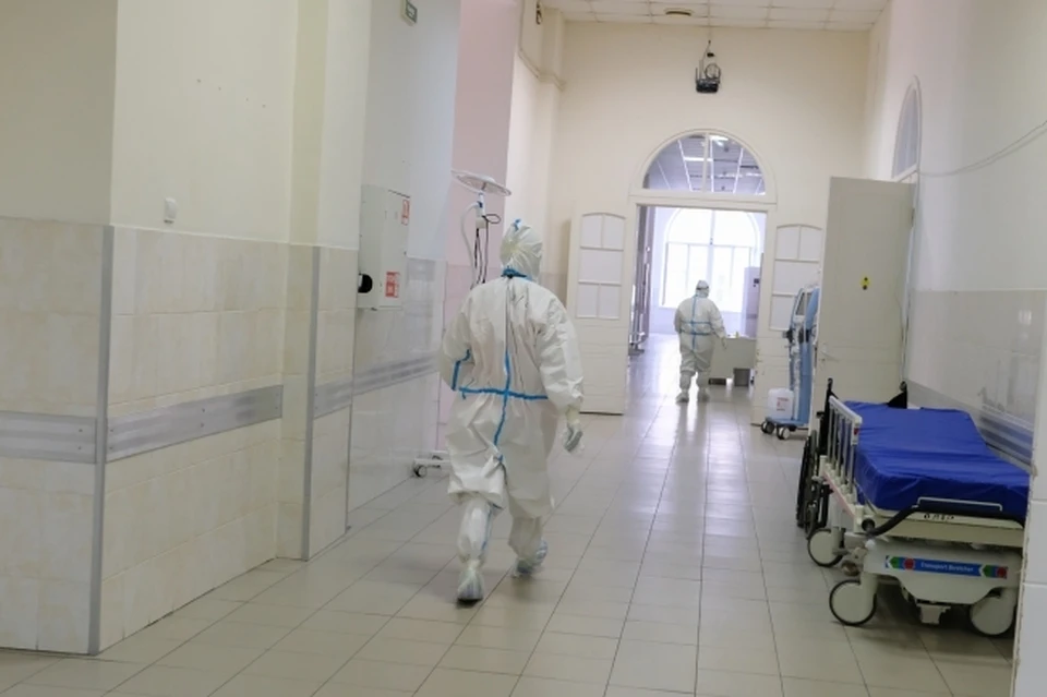 Все больше заболевших в районах области, а не в больших городах.
