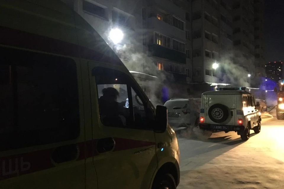 В квартире горела комната площадью 15 квадратных метров. Фото: предоставлено пресс-службой ГУ МЧС по Новосибирской области.
