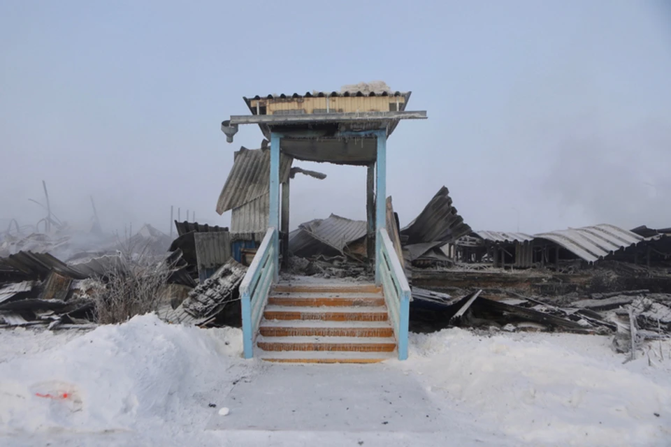 Это все, что осталось от школы после пожара. Фото: Александр Сафронов/правительство Приморского края.