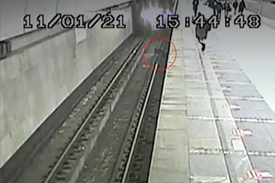 Инцидент на станции «Бабушкинская» попал на видео