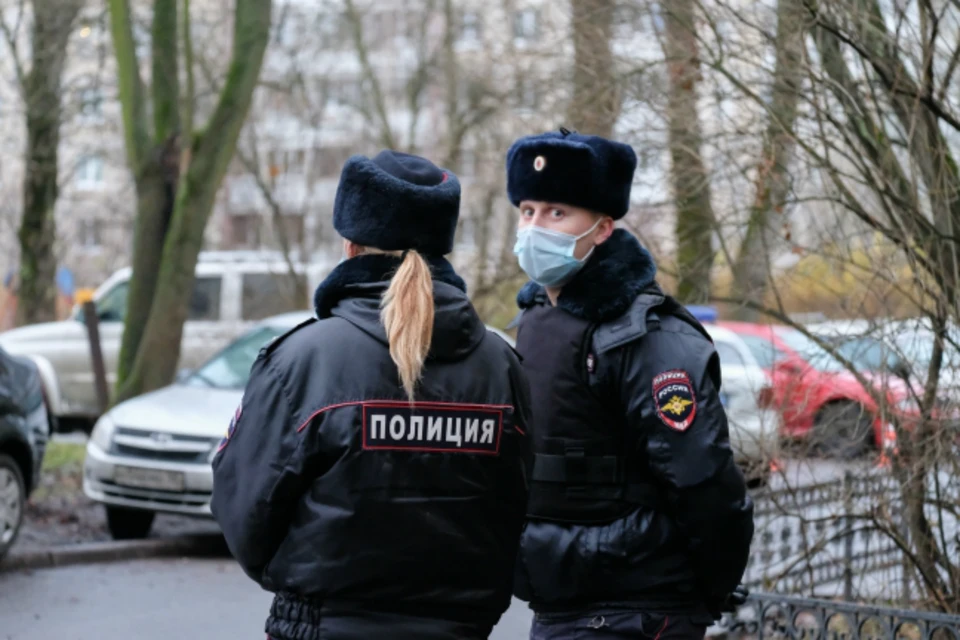 В Ростове рецидивист ограбил часовую лавку