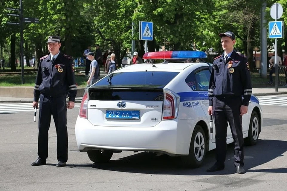 В Донецке водителя привлекли к ответственности за злостное неповиновение инспектору ГАИ. Фото: УГАИ МВД ДНР