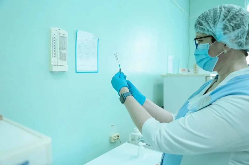 В Благовещенске начали работать телефоны для предварительной записи на вакцинацию от коронавируса Фото: Правительство Амурской области