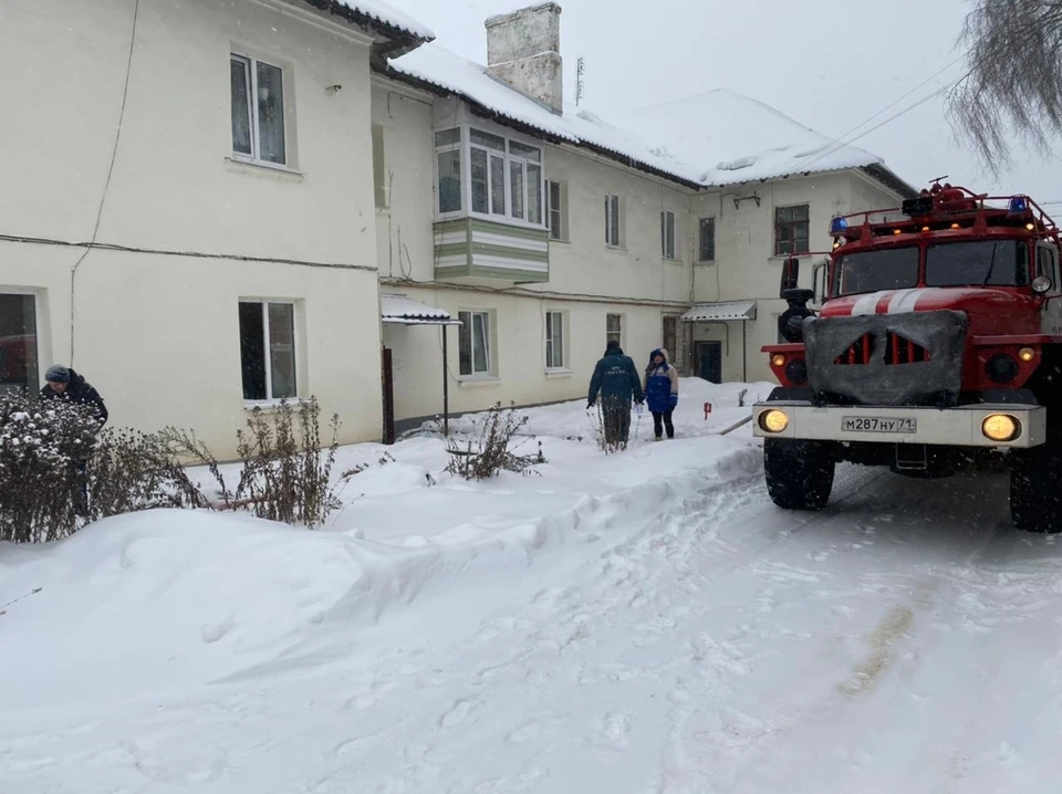 В Узловой случился пожар в многоквартирном доме: есть пострадавший