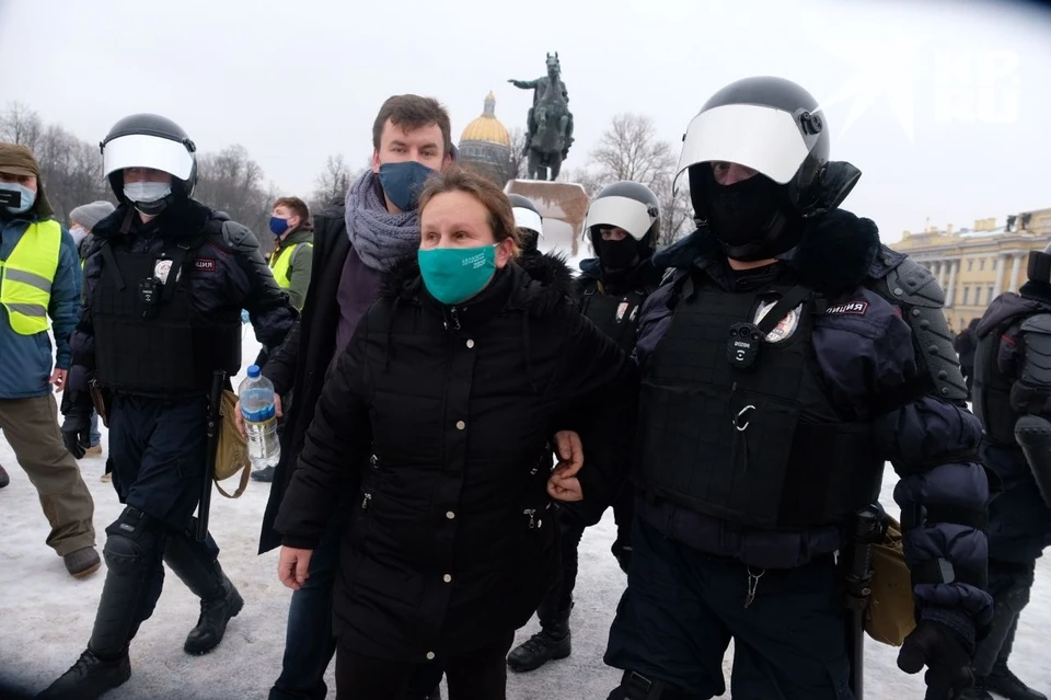 В Петербурге начались задержания на несанкционированном митинге 23 января
