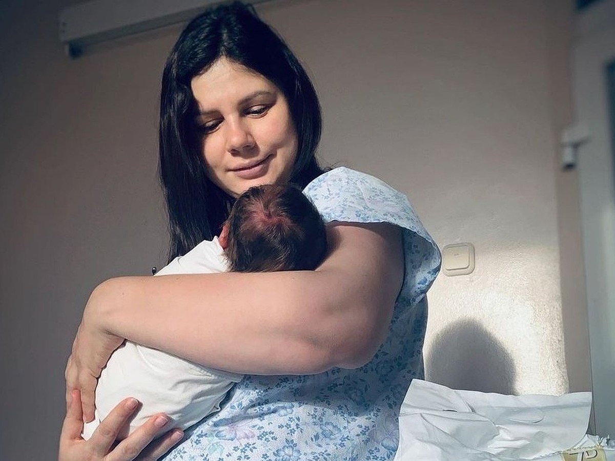 Жетілген порно жасырын мастурбация Хандсыз транни камминг