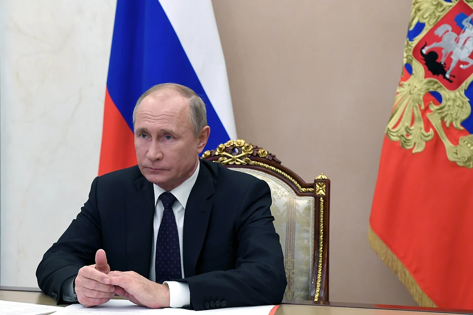 Путин подписал закон о продлении СНВ-3 с США.