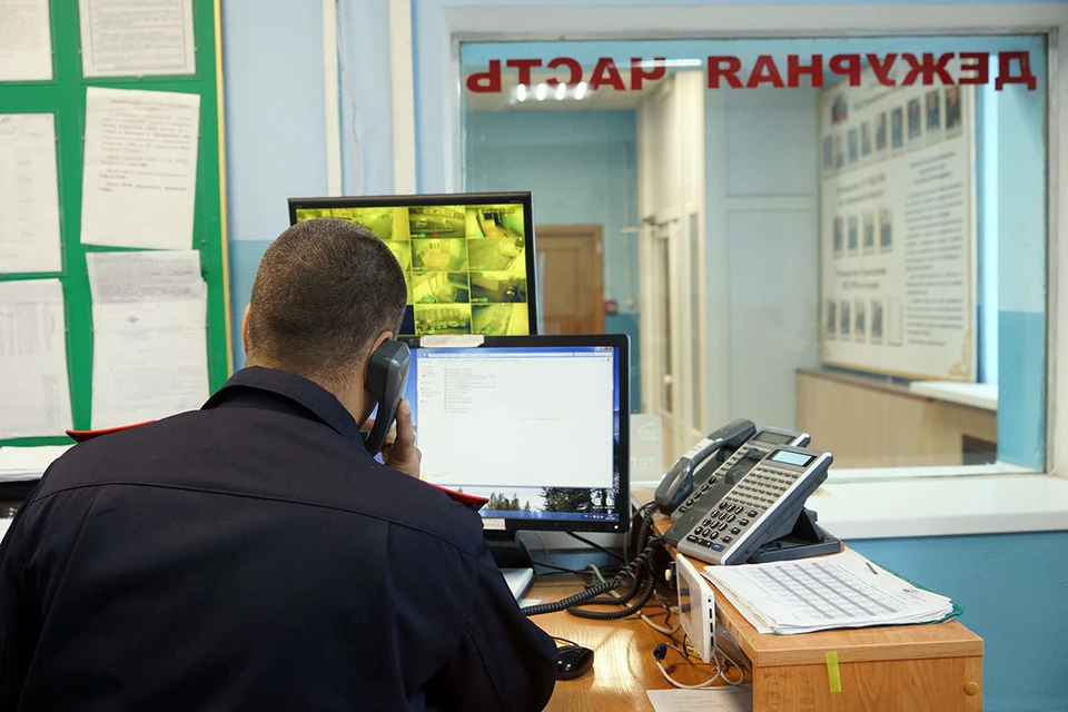 В настоящий момент следователями возбуждено уголовное дело по части 1 статьи 228.1 УК РФ - Незаконные производство, сбыт или пересылка наркотических средств.