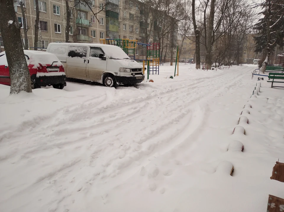 С дорог убрали авто, мешающие уборке снега