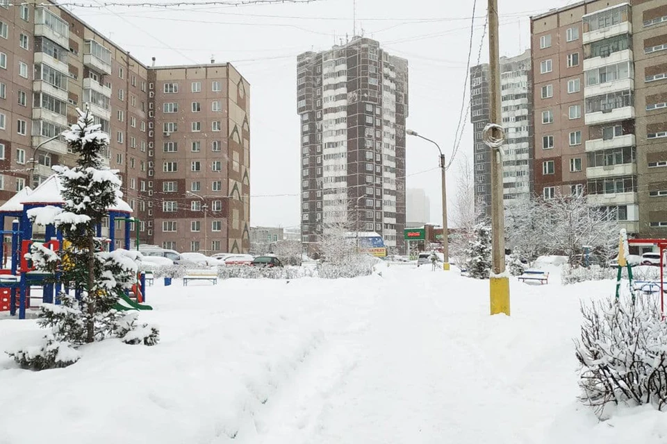 В Красноярске за день может выпасть месячная норма снега. Снегопад в Красноярске 17 февраля 2021