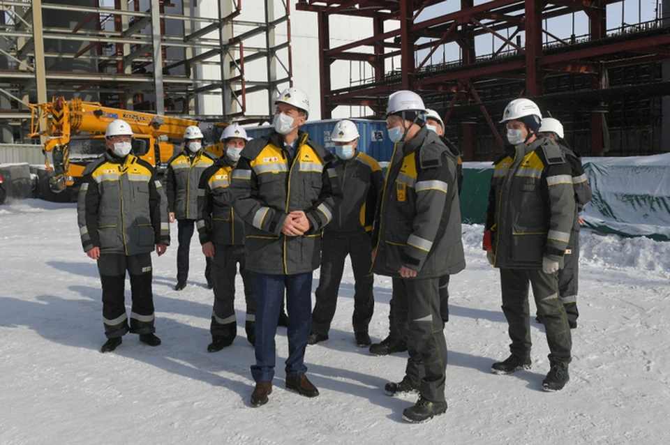 Михаил Дегтярев посетил Комсомольский нефтеперерабатывающий завод