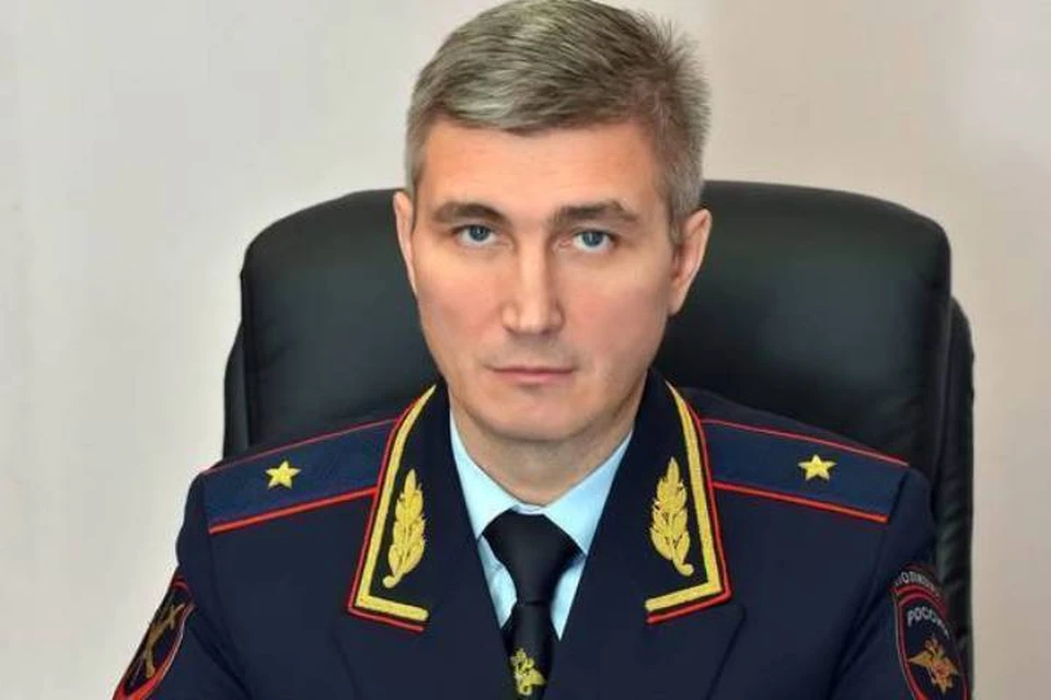 Начальник УМВД России по Брянской области Владислав Толкунов поздравил всех мужчин с 23 февраля. Фото: пресс-служба УМВД России по Брянской области.