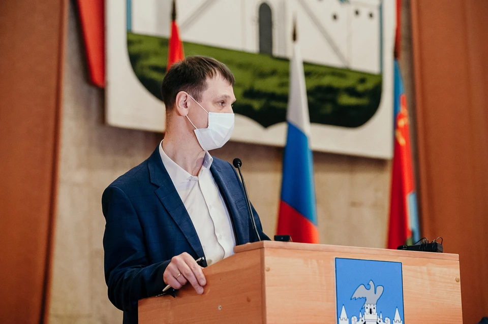 Олег Минкин рассказал о ситуации с дорогами на улице Бурова в Орле