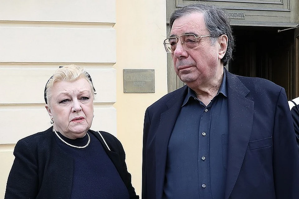 Наталье Дрожжиной и ее мужу Михаилу Цивину предъявили обвинение в мошенничестве