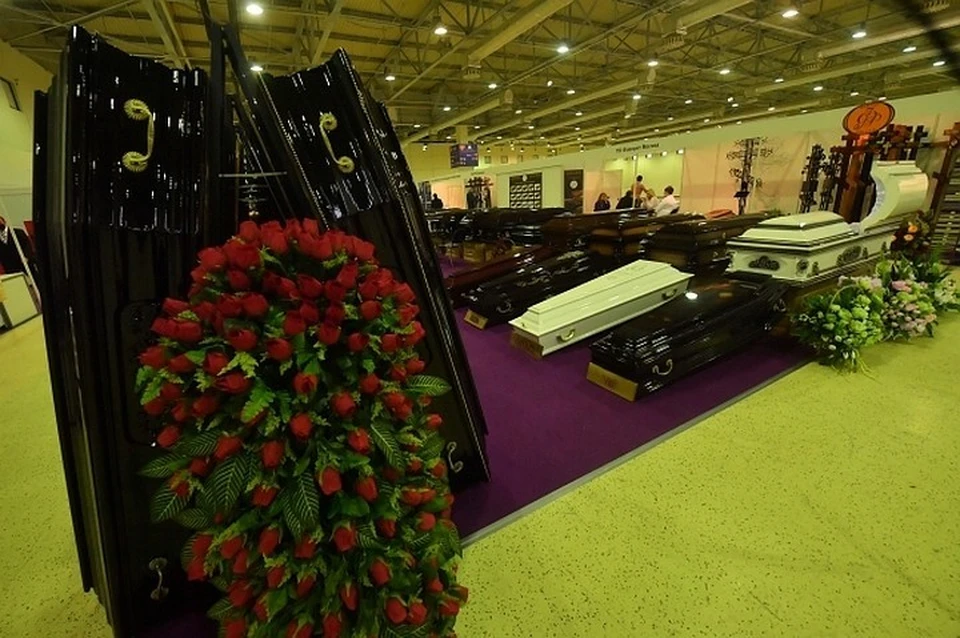 Наследника миллионера убили, возможно, из-за доли в похоронном бизнесе, подозревают следователи.