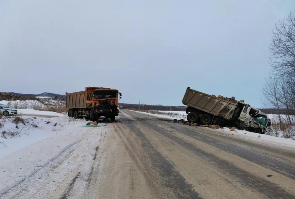 Серьезное ДТП произошло в Пожарском районе Приморья 1 марта. Фото: пресс-служба УГИБДД УМВД России по Приморскому краю