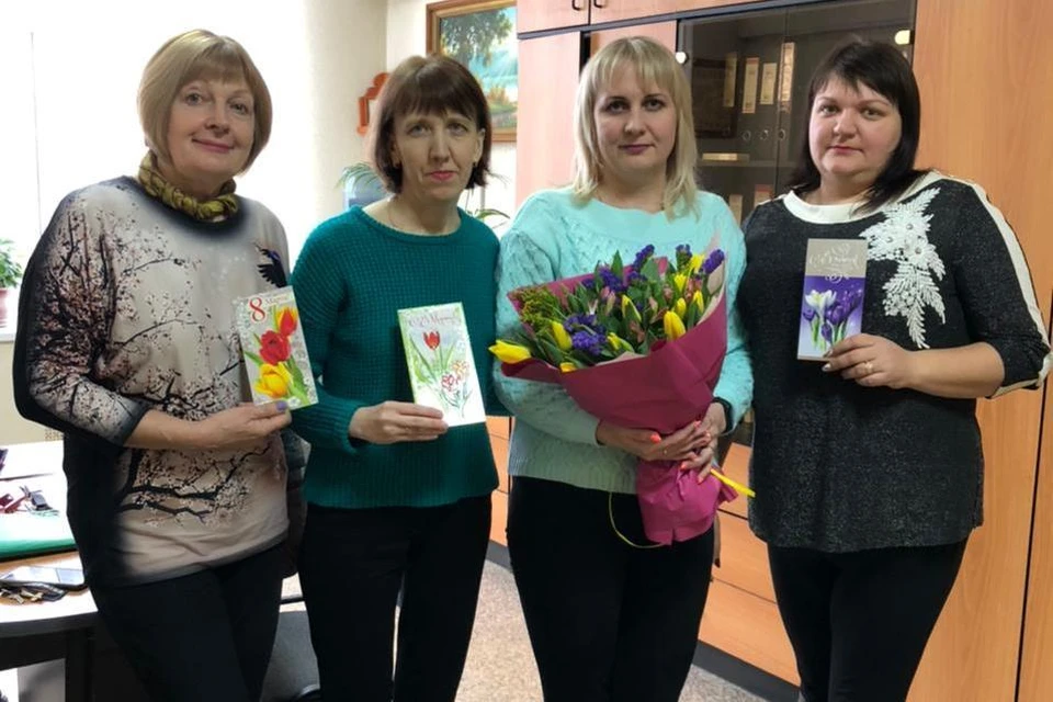 Очаровательные сотрудницы «Управления рязанского троллейбуса».