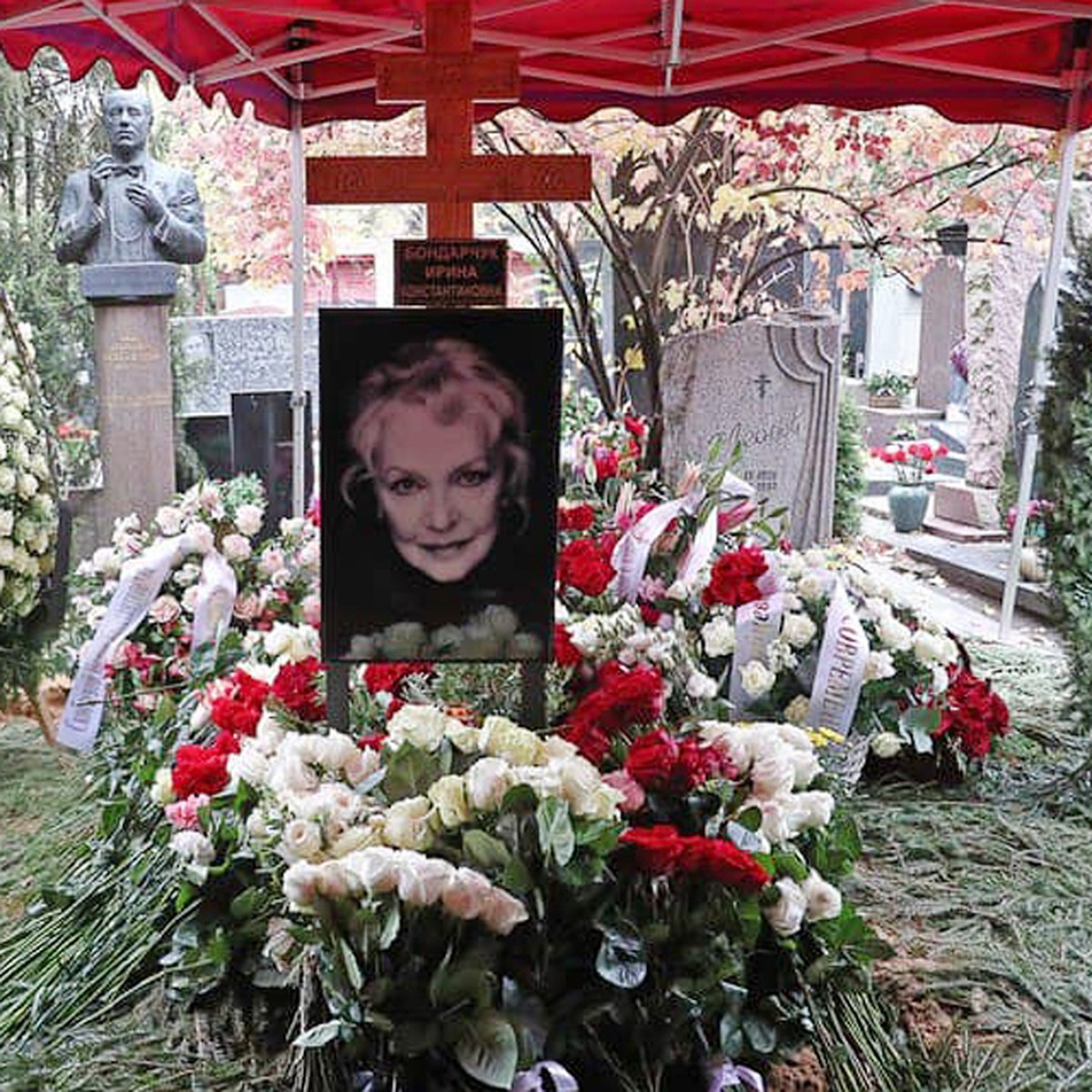 Алена бондарчук биография личная жизнь причина смерти дети фото