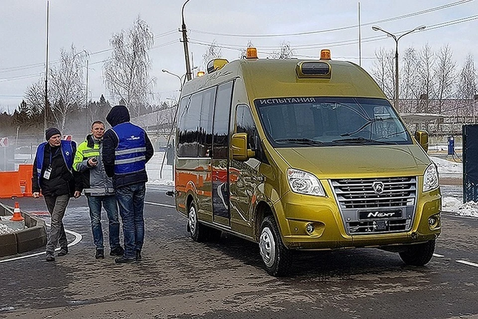 Автоэксперты объяснили, какие трудности беспилотные машины могут создать на дорогах