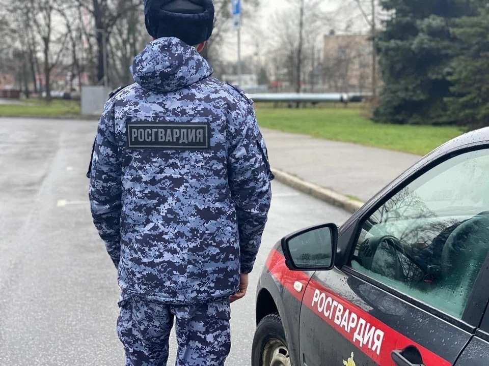 На сигнал "Тревога" росгвардейцы выехали в пятом часу утра.