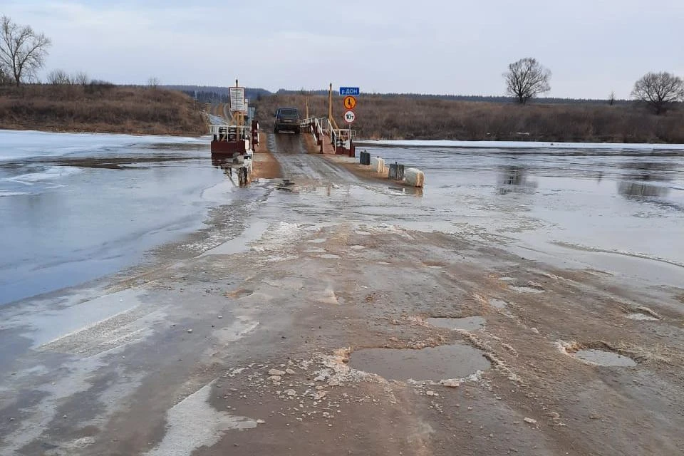 Паводок в подъем михайловке. Понтонный мост Замятино Задонский. Понтонный мост Замятино Липецкая область.