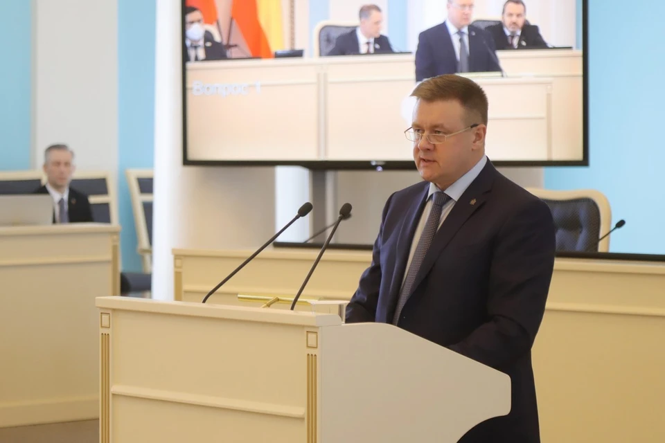 Губернатор Любимов по-путински напомнил чиновникам, что времени на раскачку нет.