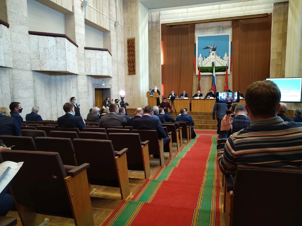 В горсовете вновь разгорелись споры из-за изменений в Уставе Орла