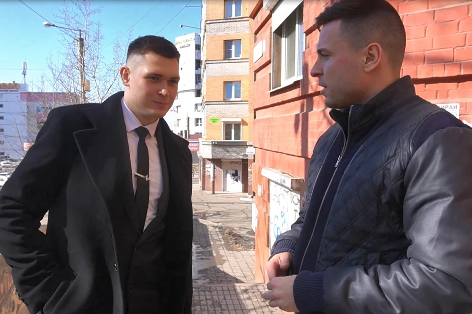 ЮморОК : Бабр -это тигр, скрещенный с бобром, а мужчина должен зарабатывать 2 миллиона в месяц.