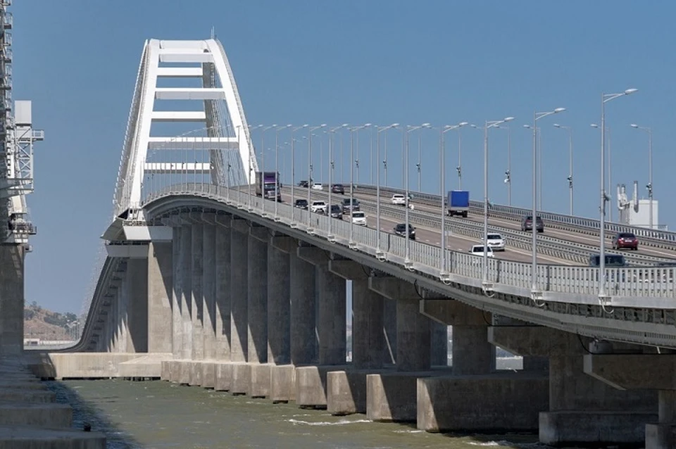 Против двух юрлиц, которые связаны со строительством Крымского моста, ввели санкции. Фото: инфоцентр "Крымский мост"